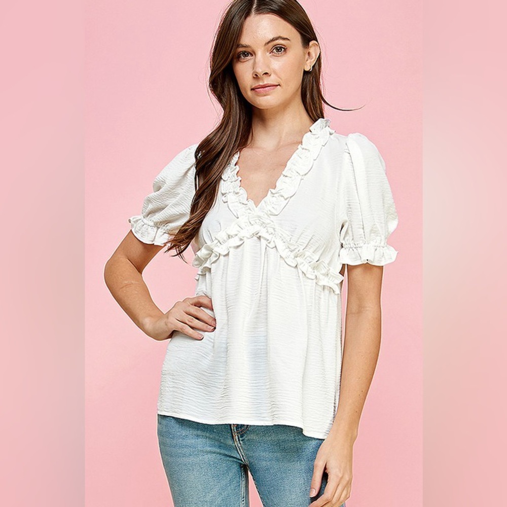 Lime 'N' Chili Solid Ruffled Deep V-Neck Puff Sleeve Babydoll Top - Picture 2 of 4